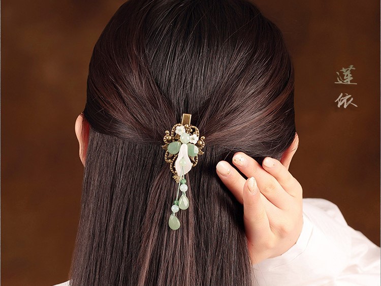 清新典雅蓮依發(fā)夾，馬蹄蓮花發(fā)夾頭飾