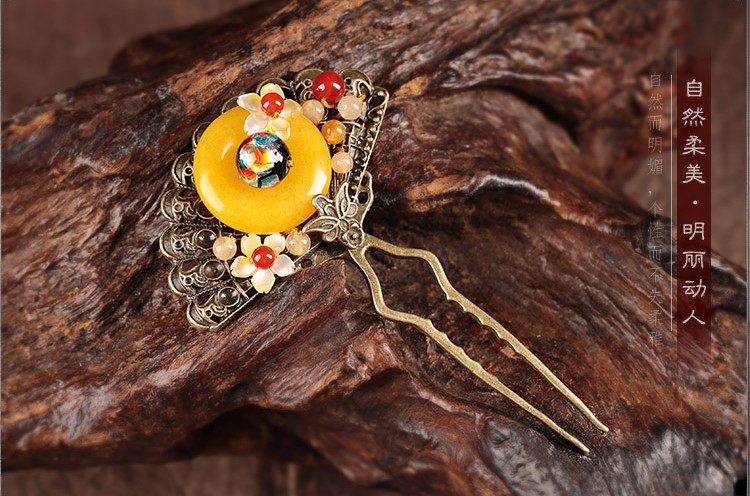 一斂芳陽發(fā)釵:黃玉平安扣發(fā)簪頭飾
