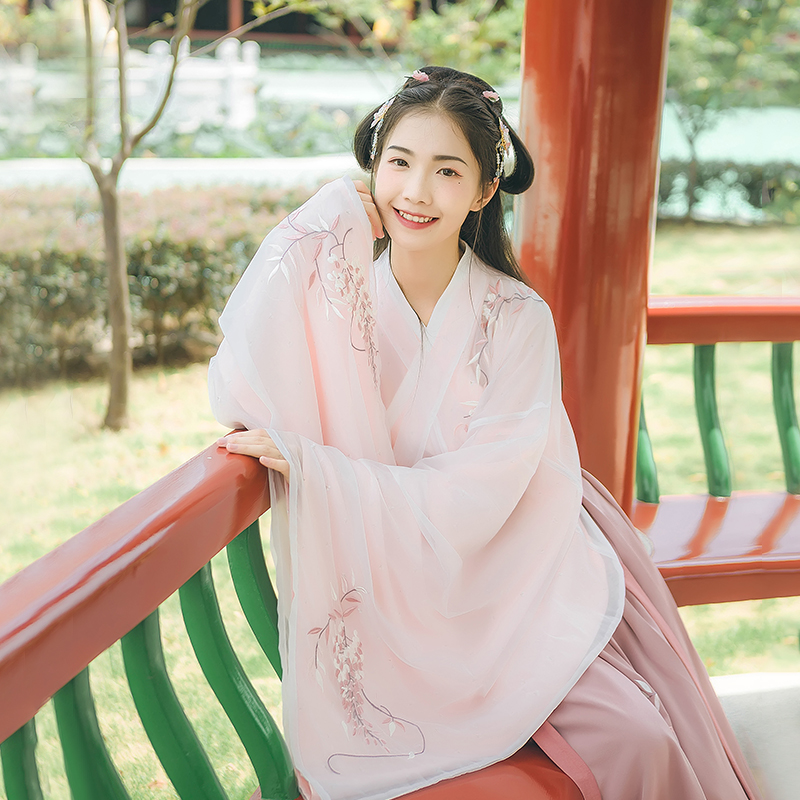 小清新粉色紫藤蘿刺繡漢服，大袖交領(lǐng)襦裙?jié)h服