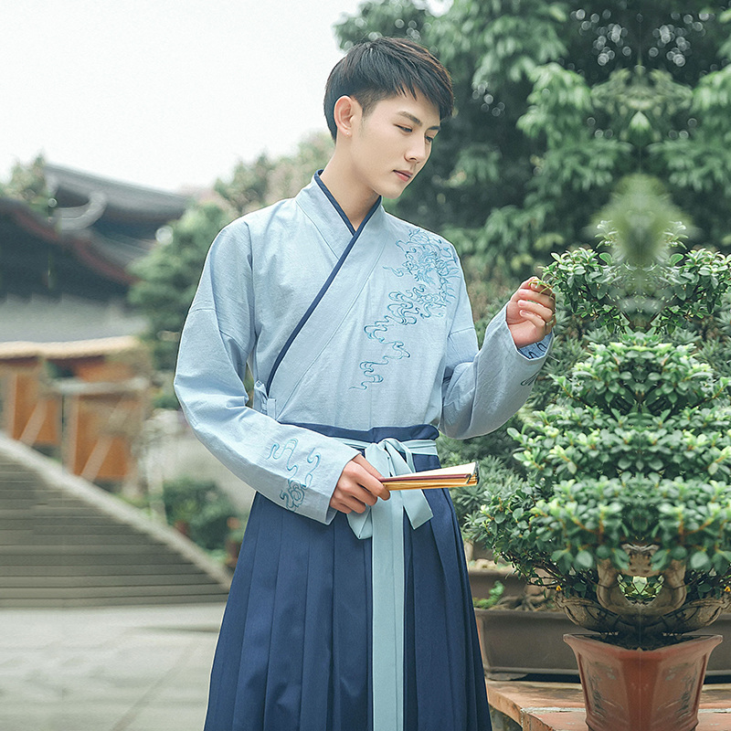 儒雅俊逸氣質(zhì)男裝漢服，交領(lǐng)龍紋祥云刺繡漢服