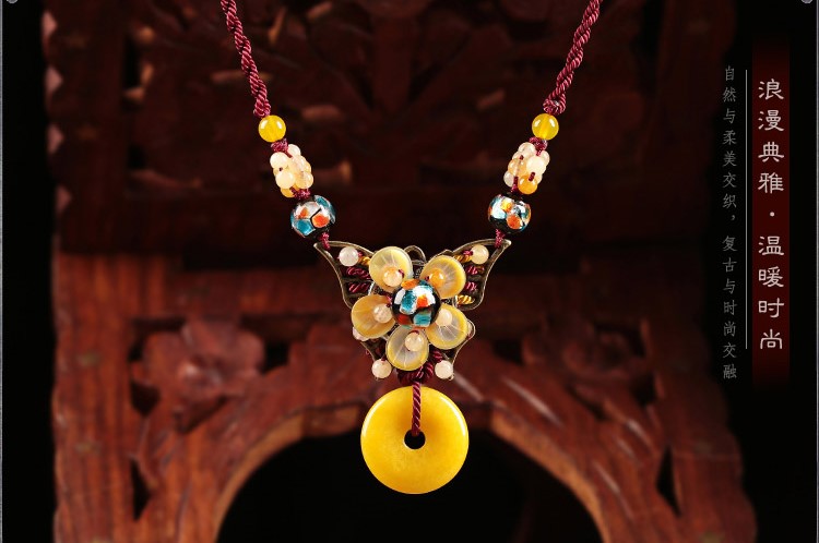 紅繩平安扣吊墜鎖骨鏈，古風(fēng)貝殼花朵項(xiàng)鏈?zhǔn)罪? src="/wenxue/d/file/bigpic/190404/04/13-1P316100233-51.jpg" / data-Ygzu="HH7Z4v"><br / data-fwV2="iRC2ho">
	<img alt=