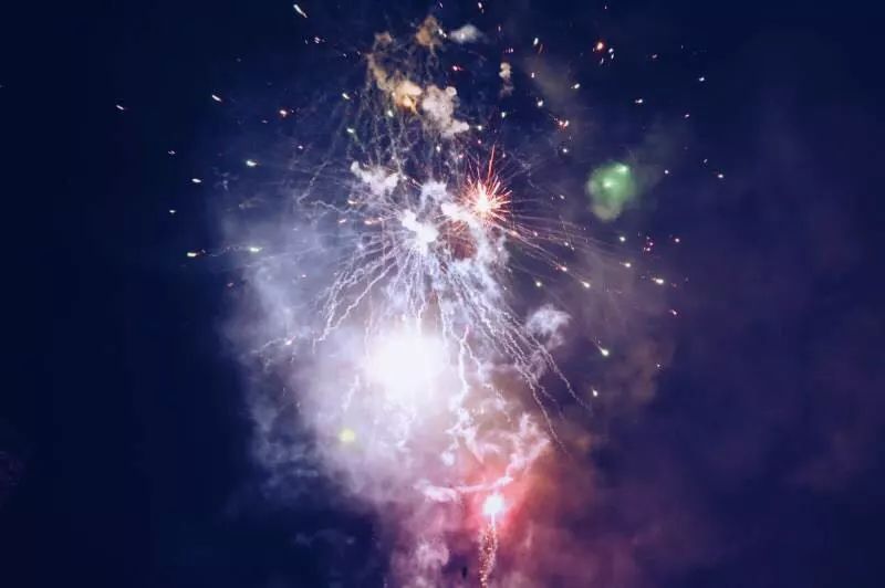 潿洲島·頤客潮宿，有一個(gè)夢(mèng)面朝大海春暖花開