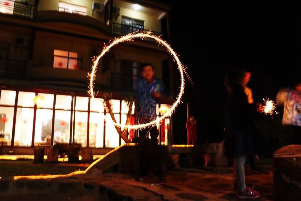 潿洲島·頤客潮宿，有一個(gè)夢(mèng)面朝大海春暖花開