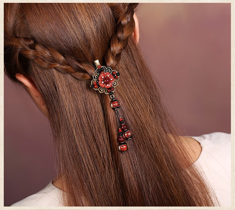 神采飛揚(yáng)發(fā)夾，火紅古典古風(fēng)頭飾