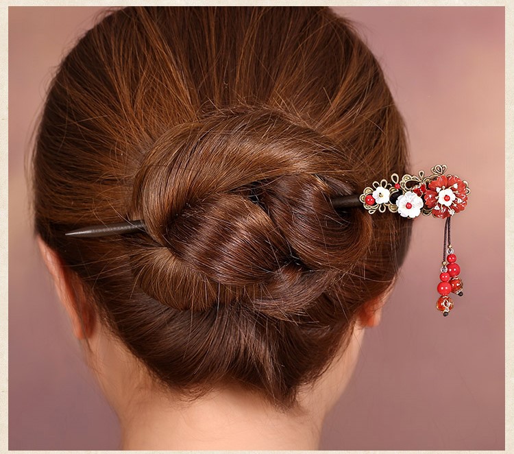 紅葉似火發(fā)簪簪子，青春活力步搖頭飾