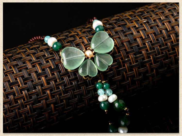 好久不見項(xiàng)鏈，清新靈動(dòng)淡綠項(xiàng)鏈圖片