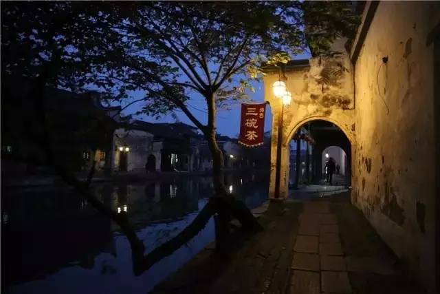 中國古鎮(zhèn)：淺析32個(gè)中國最美古鎮(zhèn)！