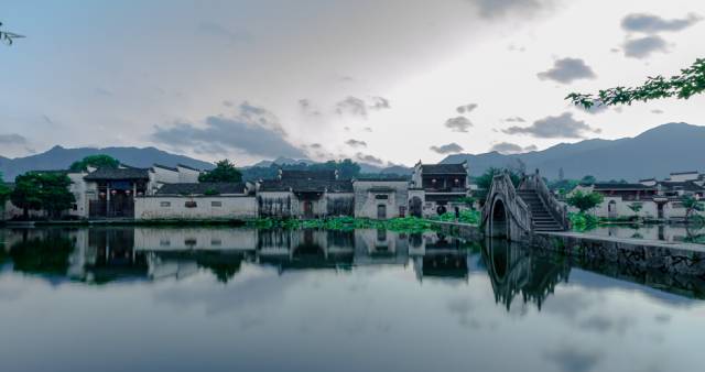 中國古鎮(zhèn)：淺析32個(gè)中國最美古鎮(zhèn)！