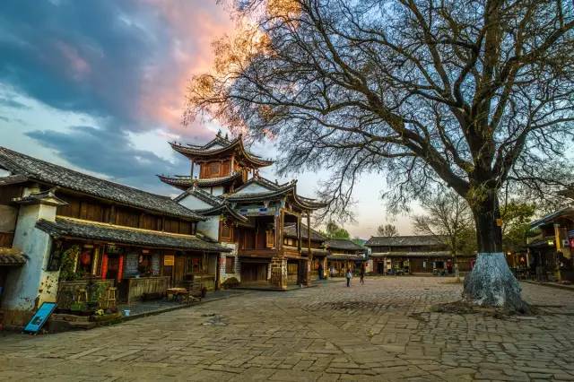 中國古鎮(zhèn)：淺析32個(gè)中國最美古鎮(zhèn)！