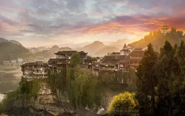 中國古鎮(zhèn)：淺析32個(gè)中國最美古鎮(zhèn)！