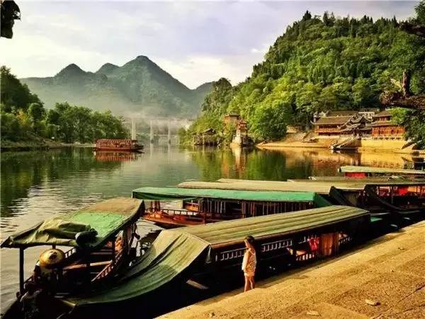 中國古鎮(zhèn)：淺析32個(gè)中國最美古鎮(zhèn)！