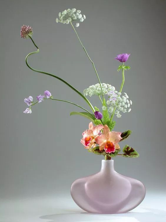 花香滿溢，唯美花藝設(shè)計(jì)！