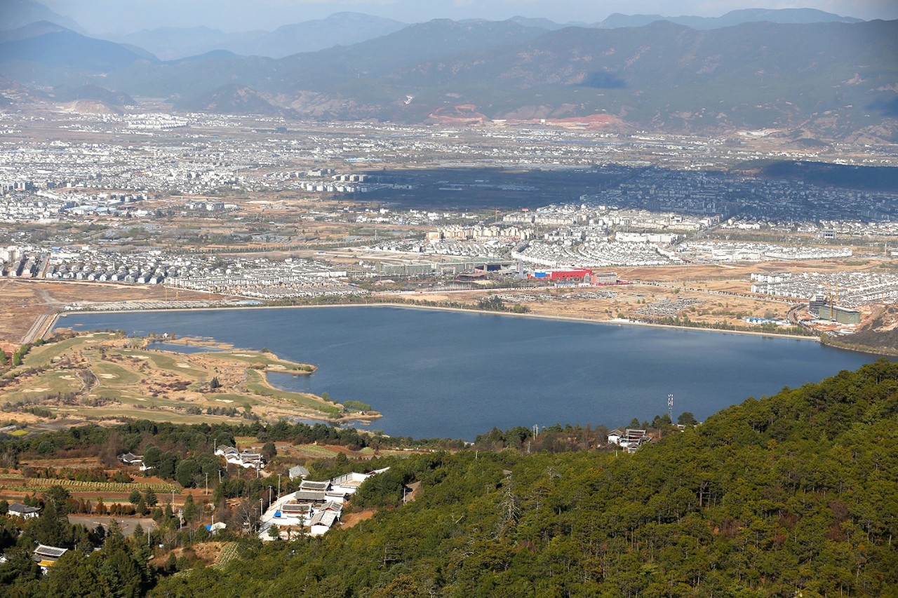 麗江·靈凈山舍，一花一木一世界！