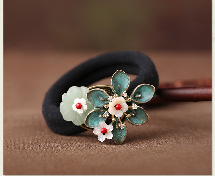 清新脫俗花萼發(fā)圈，時尚古典頭飾
