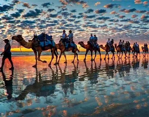 美到骨子里的夕陽風(fēng)景：青山依舊在，幾度夕陽