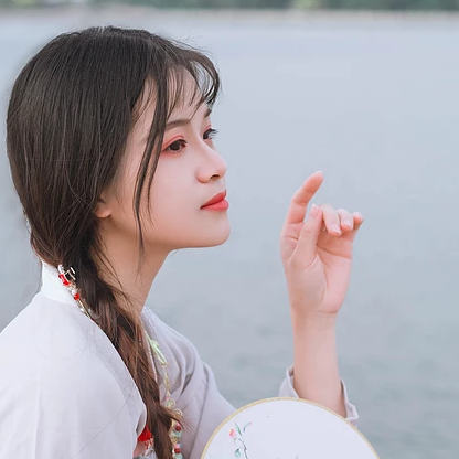 清新淑女持團扇女生頭像，唯美古風(fēng)真人頭像