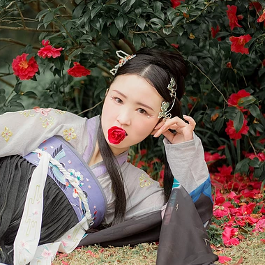 嬌艷花朵女生頭像，唯美古風(fēng)真人頭像