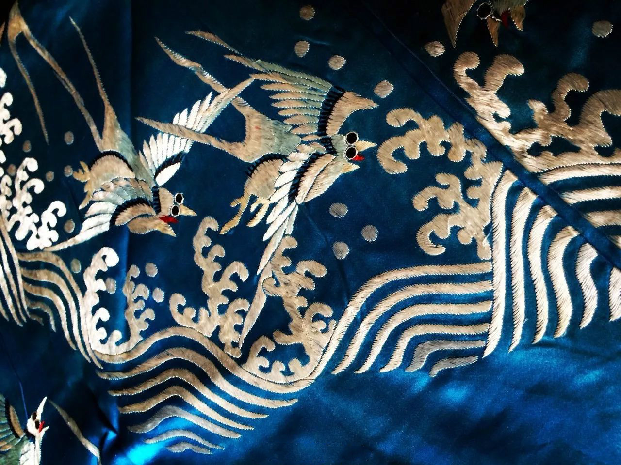 淺析中國刺繡，家佳樂文學的刺繡究竟有多美?