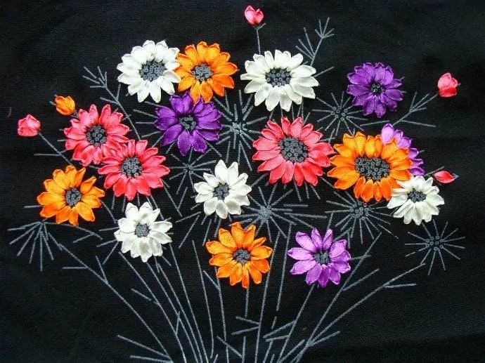 淺析中國刺繡，家佳樂文學的刺繡究竟有多美?