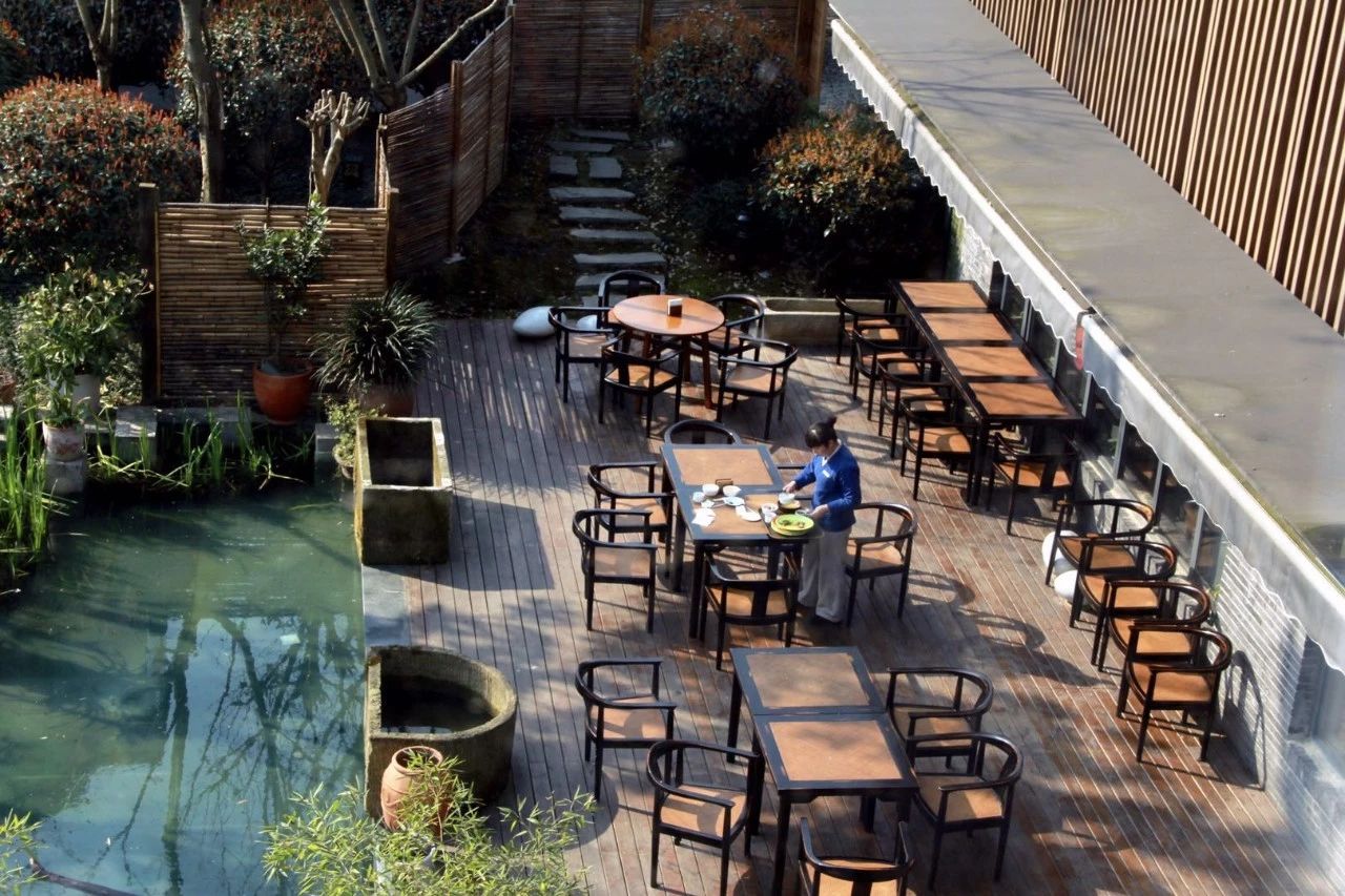 青城山·心越酒店，美的很自然沒有斧鑿的刻意