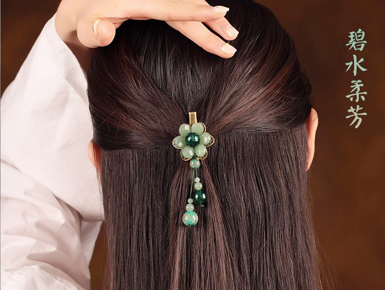 碧水柔芳發(fā)夾:淡雅簡約花朵發(fā)夾頭飾