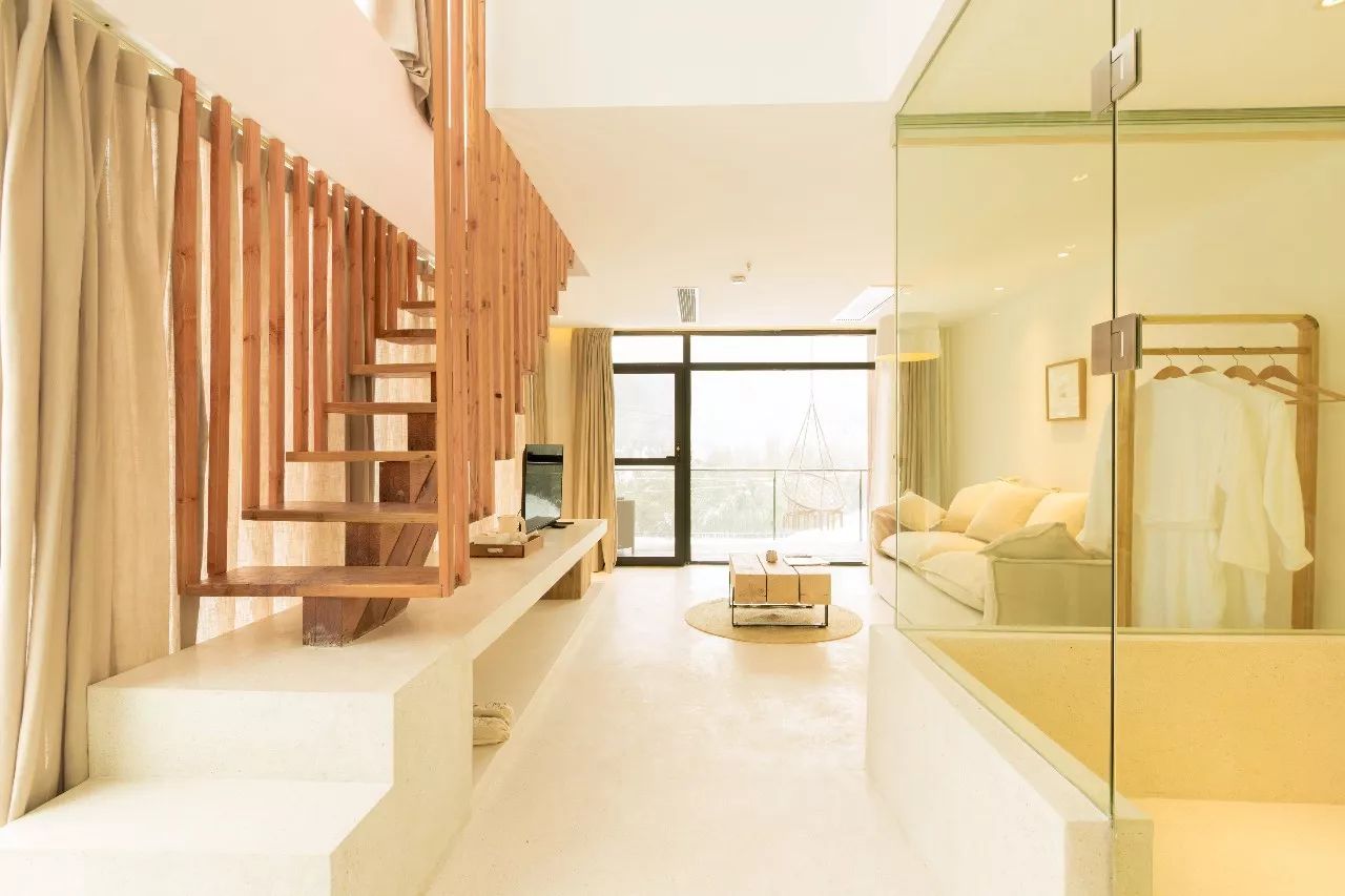 莫干山魚缸·花田美宿，旅途雖驅(qū)愁不如早還家