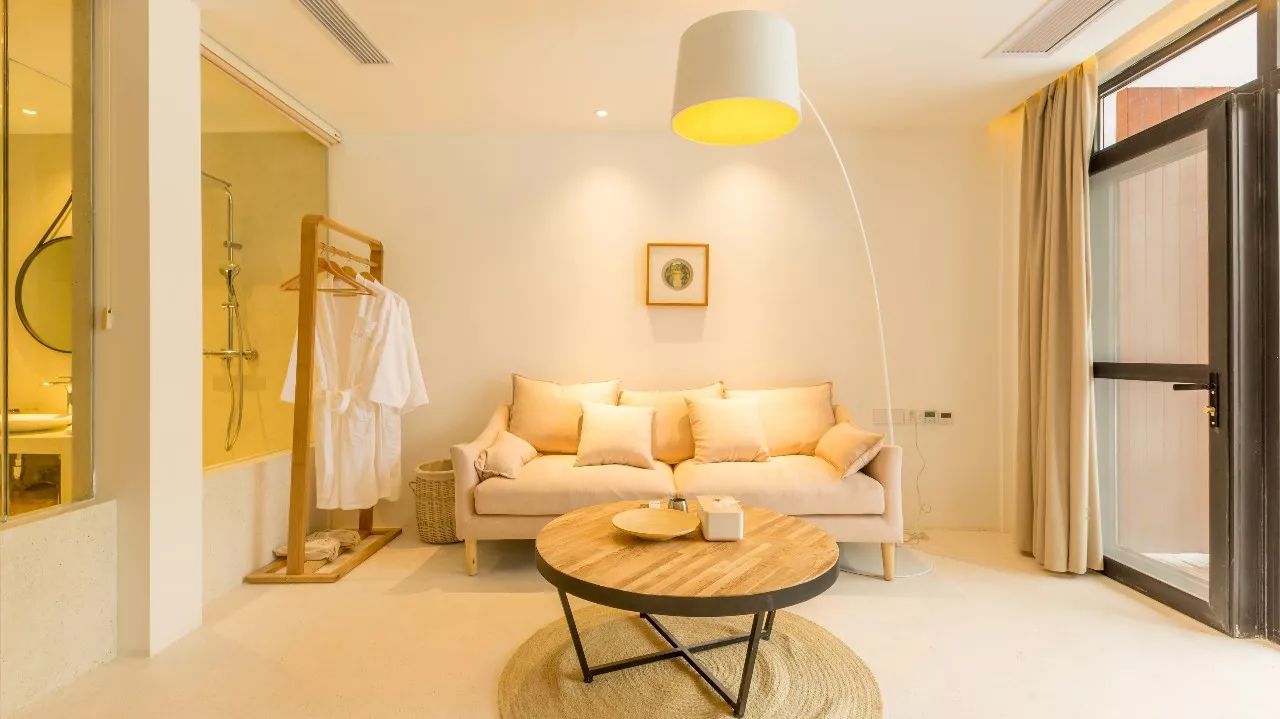 莫干山魚(yú)缸·花田美宿，旅途雖驅(qū)愁不如早還家