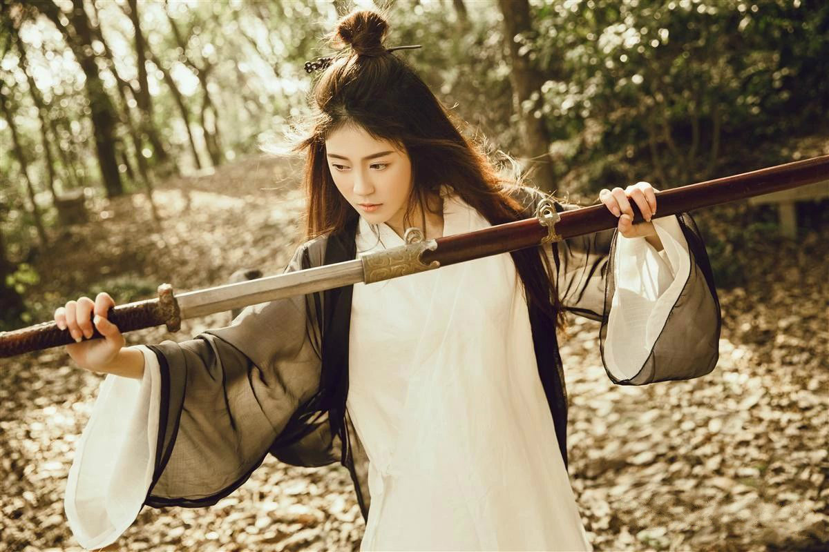 劍落秋-古裝攝影：韶華白首，不過浮生一闕