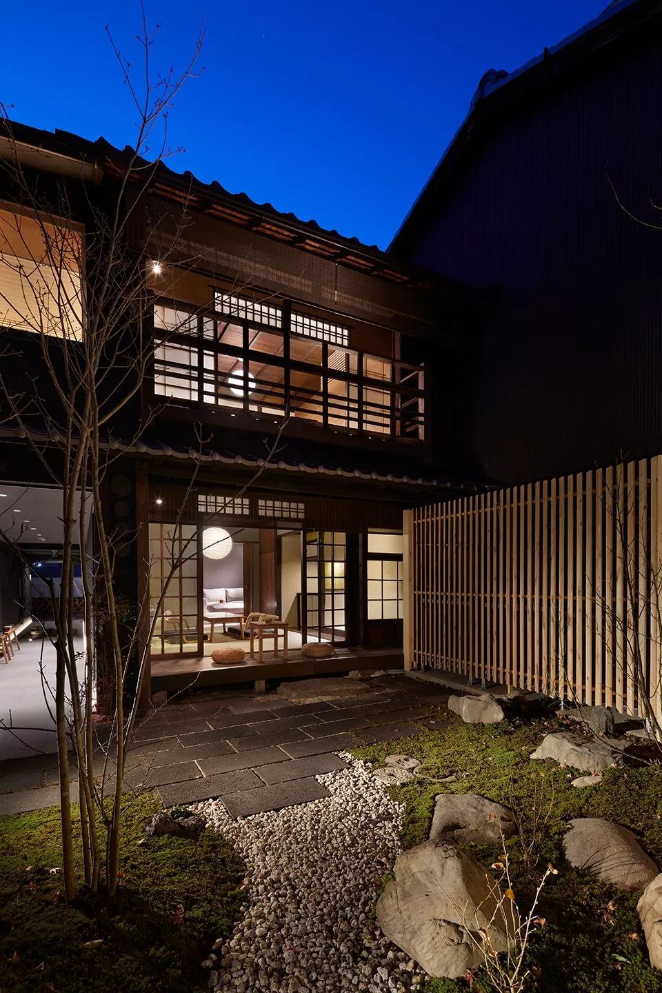 極簡(jiǎn)東方韻味：兩款禪意中式裝修設(shè)計(jì)