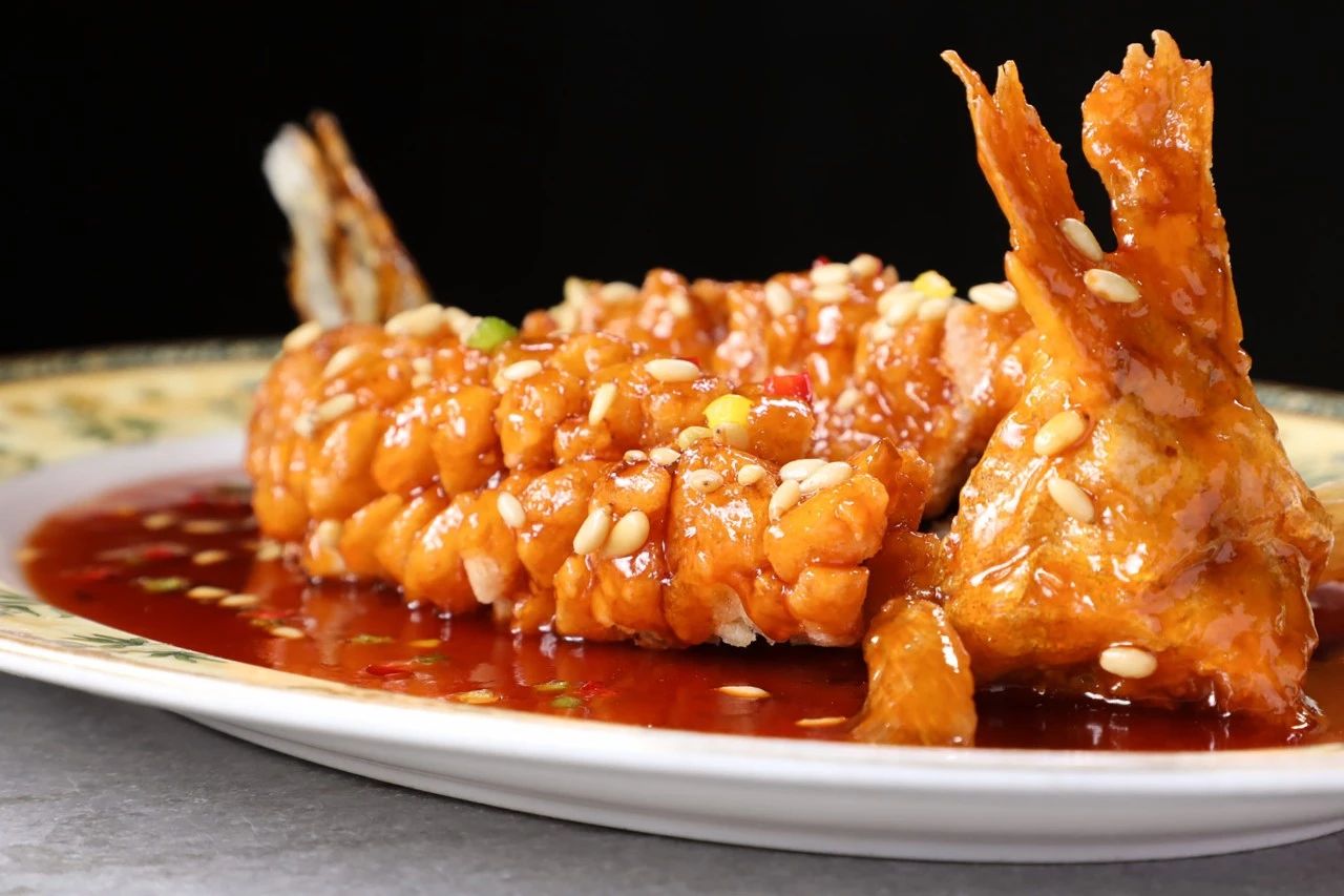 響當當?shù)奈宓烂朗匙龇ǎ褐袊俗類鄣南嘛埐耍? src="/wenxue/d/file/bigpic/190404/04/13-1P40P93040-52.jpg" style="height: 449px; width: 800px;" / data-QGN7="X3CKry"><br / data-lZfq="k16cw2">
	<img alt=