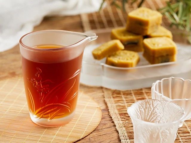 琉璃茶具美哉！淺析精致茶具設(shè)計(jì)介紹