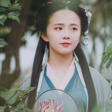 夢花期小清新女生頭像，唯美古風真人頭像