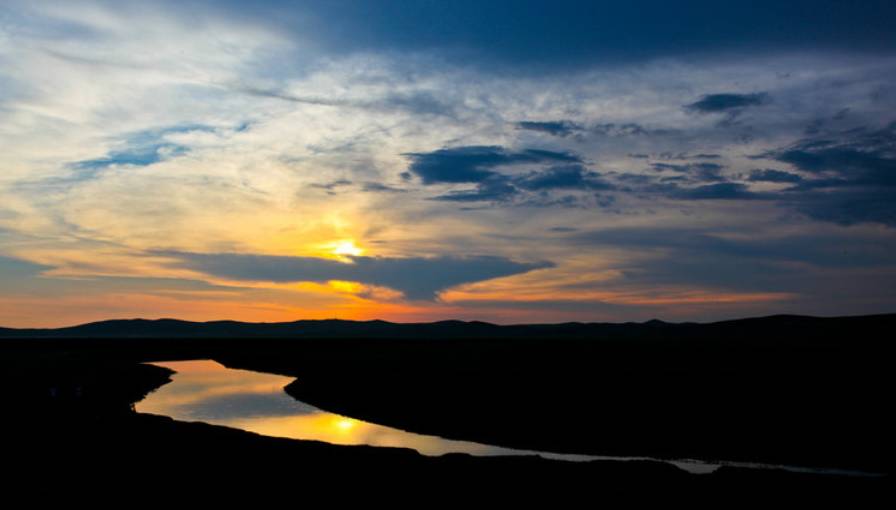 如詩如畫的草原意境，唯美風(fēng)景圖片！