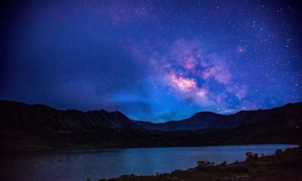 光和云朵·雪寶頂，喂馬劈柴看盡四季繁華