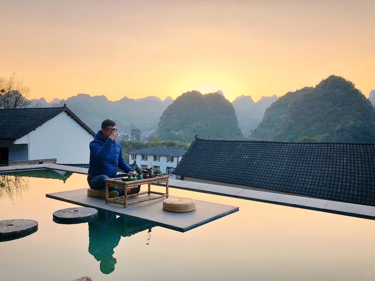 光和云朵·雪寶頂，喂馬劈柴看盡四季繁華