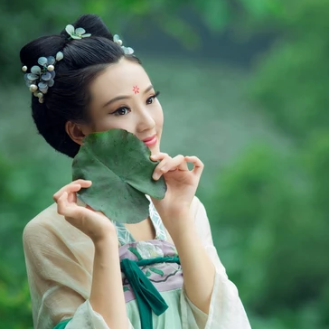 文藝可愛清新女生頭像，唯美古風(fēng)真人頭像