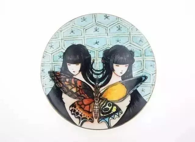 自帶仙氣的手繪插畫，古典與現(xiàn)代的巧妙結(jié)合