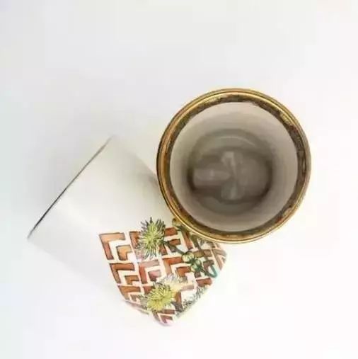 自帶仙氣的手繪插畫，古典與現(xiàn)代的巧妙結(jié)合