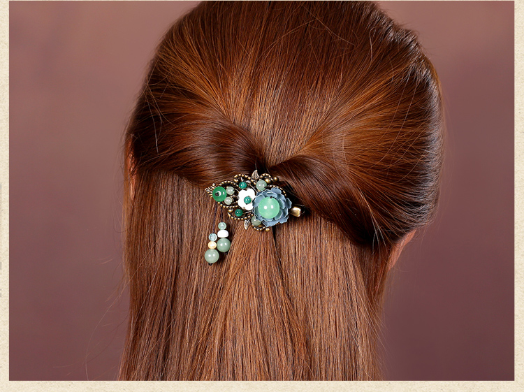 云樹滴沙發(fā)夾：復(fù)古花朵發(fā)夾頭飾