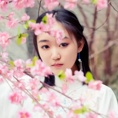 清新文藝淡雅女生頭像，唯美古風真人頭像