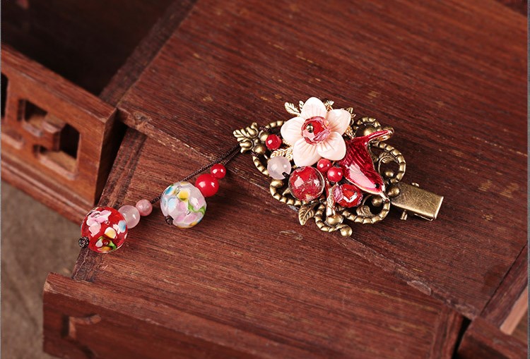 喜漫芳華發(fā)夾，嬌媚典雅紅色發(fā)飾頭飾