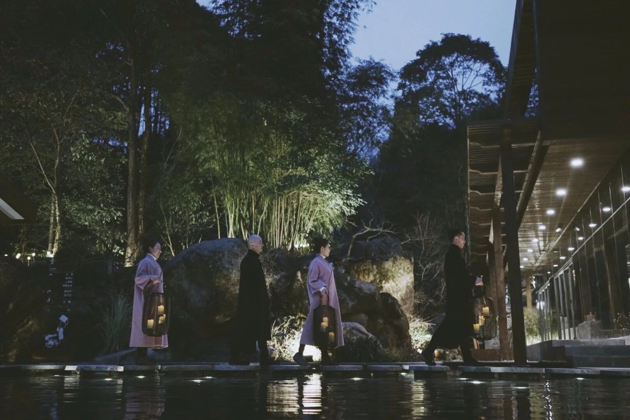 成都·坐忘森林，一宿一悟在火鍋之城住森林里