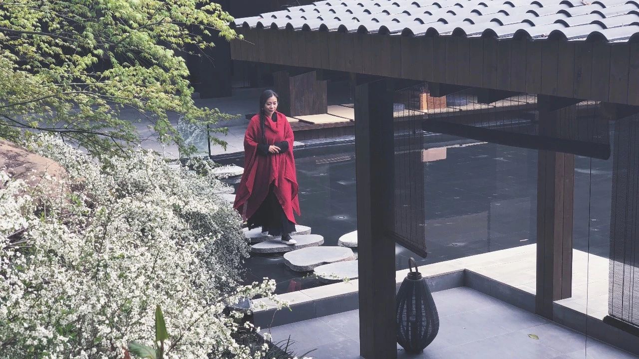 成都·坐忘森林，一宿一悟在火鍋之城住森林里