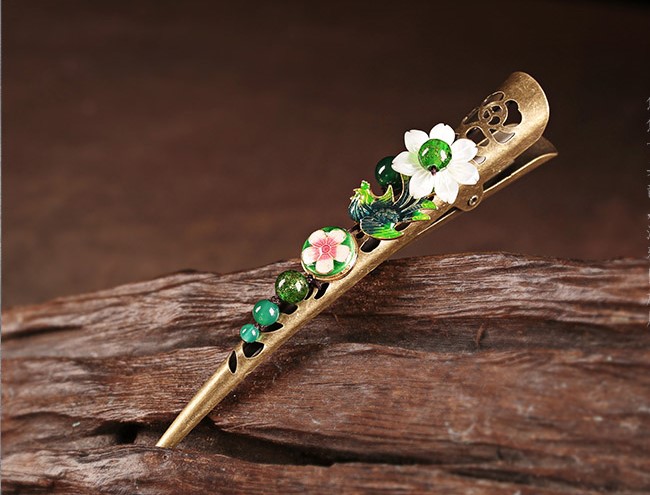 春意盎然發(fā)夾，古典盤發(fā)大發(fā)夾頭飾