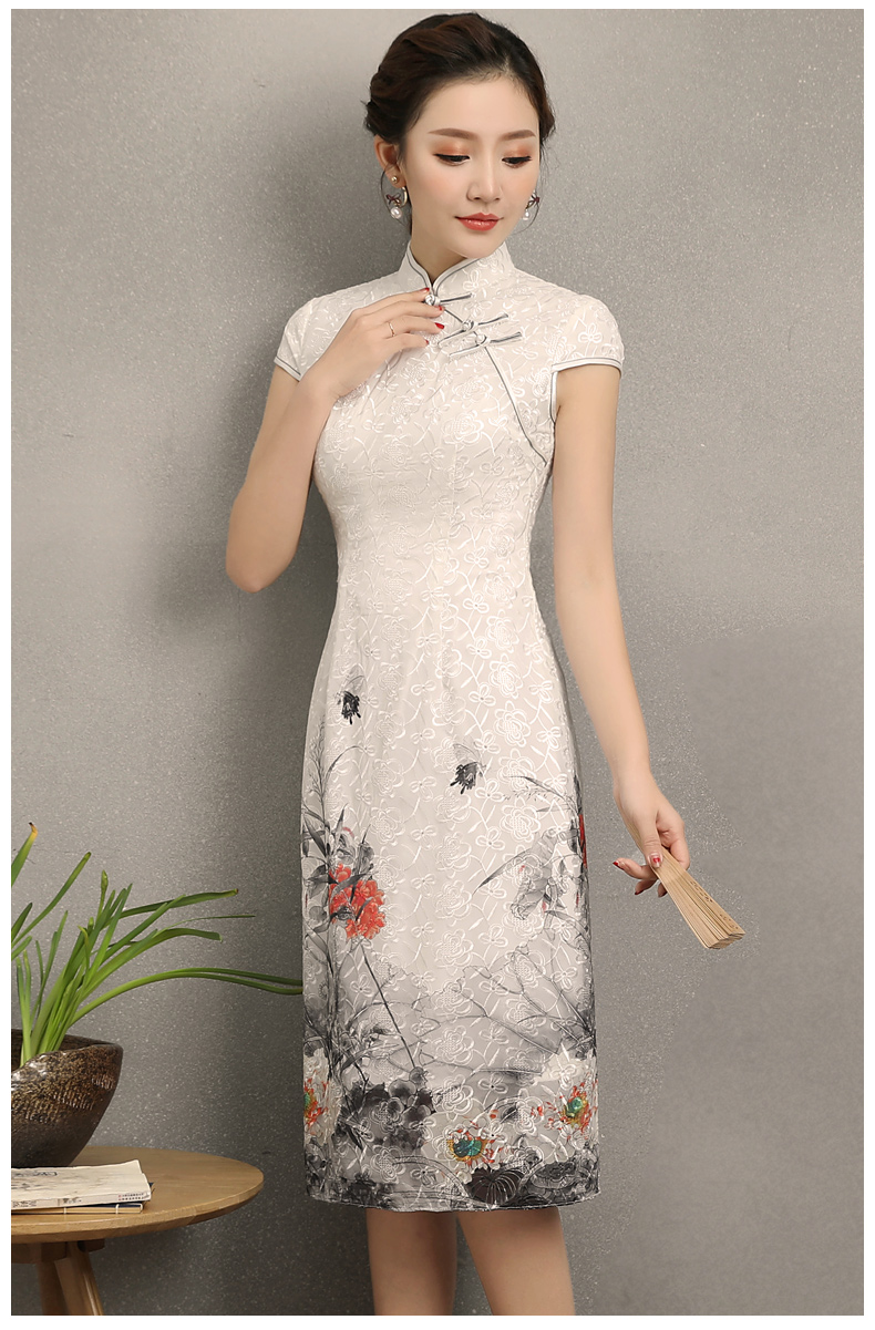 淡雅花容旗袍，復(fù)古時(shí)尚旗袍裙