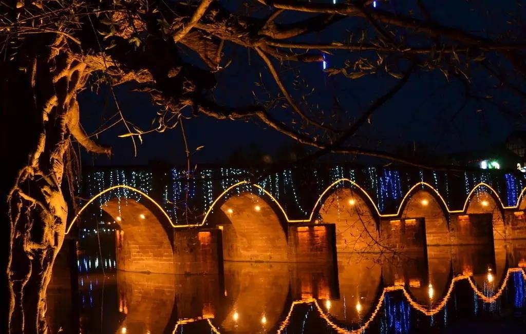 中國最適合私奔的10個古鎮(zhèn)：春暖花開旅途美麗！