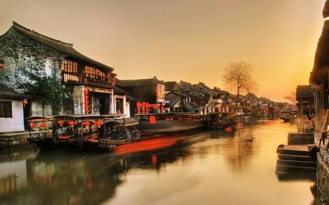中國最適合私奔的10個古鎮(zhèn)：春暖花開旅途美麗！