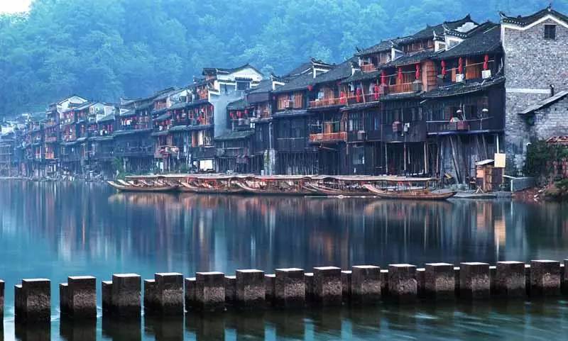中國最適合私奔的10個古鎮(zhèn)：春暖花開旅途美麗！