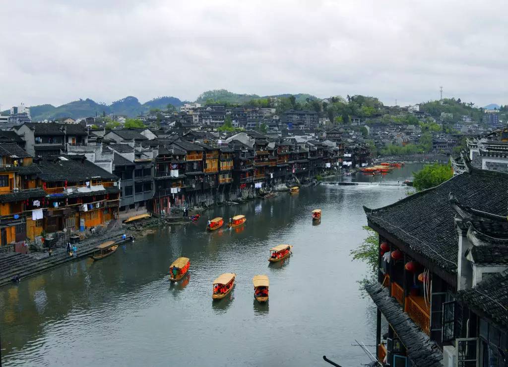 中國最適合私奔的10個古鎮(zhèn)：春暖花開旅途美麗！