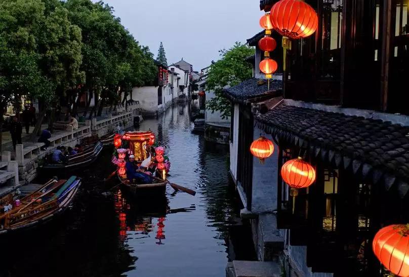 中國(guó)最適合私奔的10個(gè)古鎮(zhèn)：春暖花開旅途美麗！